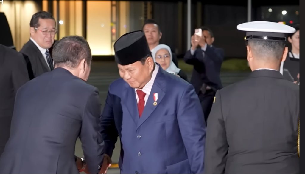 Screenshot_20260330_033355_YouTube